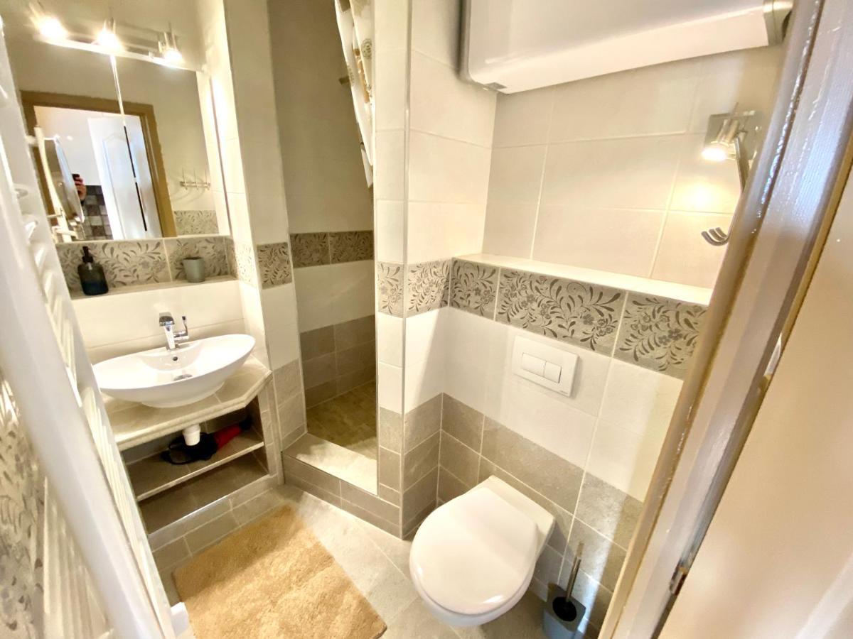 Aqua Blue Apartmanok - Шиофок Экстерьер фото