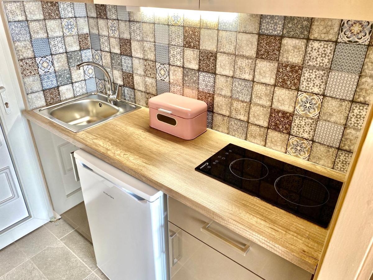 Aqua Blue Apartmanok - Шиофок Экстерьер фото