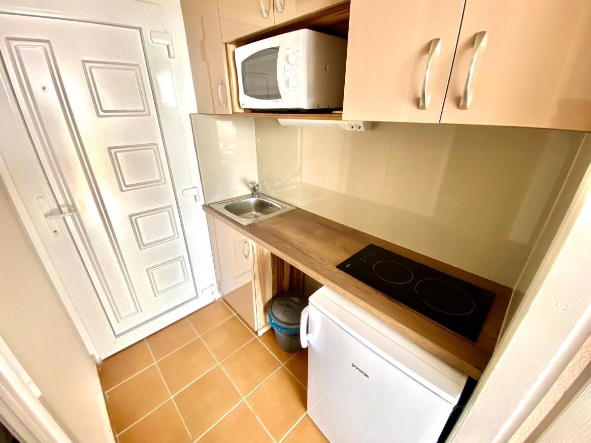 Aqua Blue Apartmanok - Шиофок Экстерьер фото