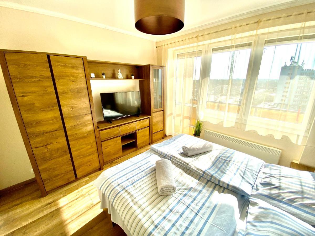 Aqua Blue Apartmanok - Шиофок Экстерьер фото